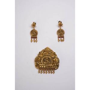 Buy 22 Karat Gold Pendant Set