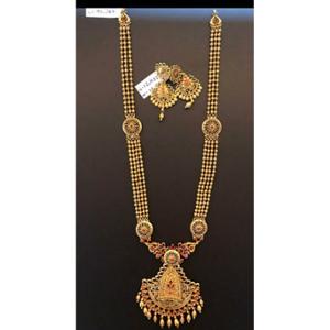 Buy 22 Karat Gold Necklace Set