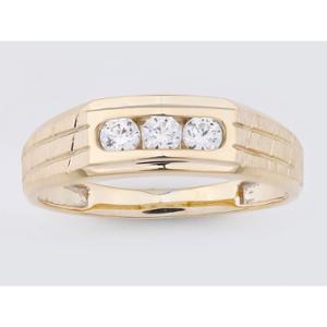 Buy 14 Karat Gold & Diamond Ring