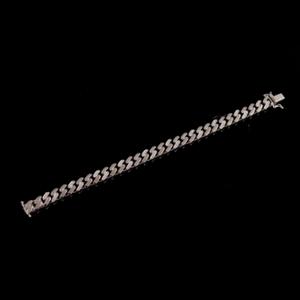 Buy 18 Karat Gold & Diamond Bracelet
