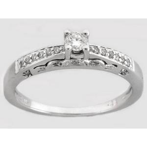 Buy 18 Karat Gold & Diamond Ring