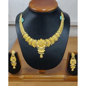 Buy 22 Karat Gold Necklace Set