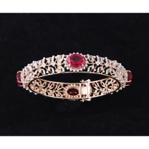 Buy 18 Karat Gold & Diamond Bangles