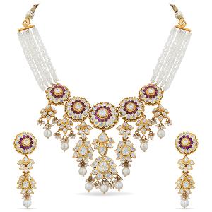 Buy 22 Karat Gold Necklace Set